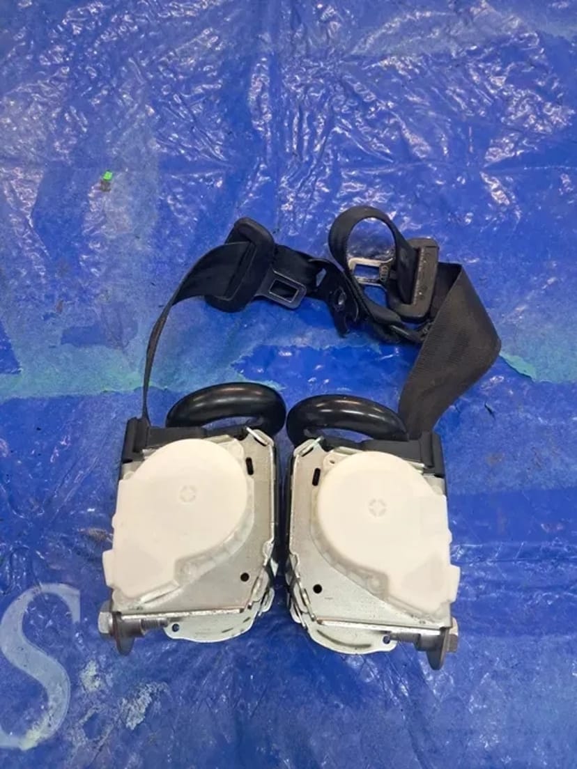 Ремонт, відновлення Ременів Безпеки: Ваша Гарантія На Дорозі!