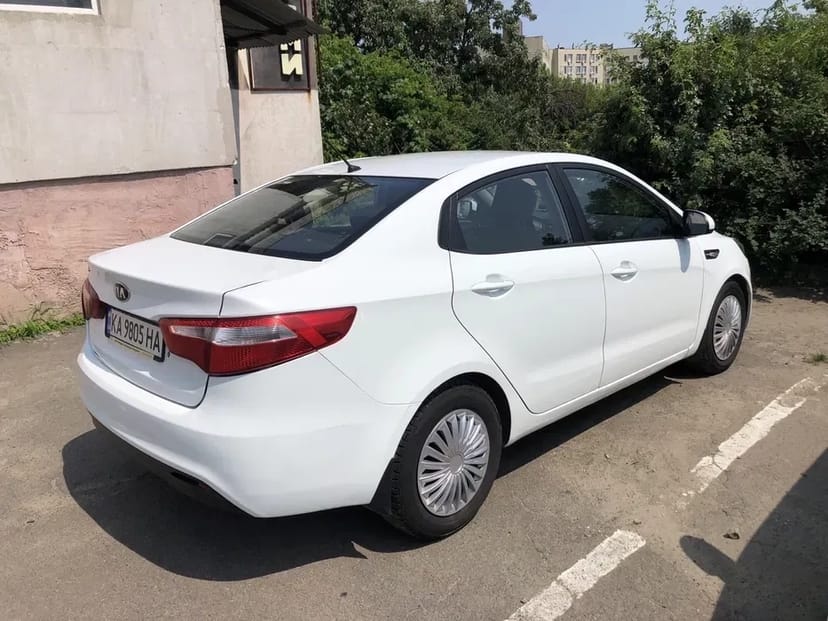 Авто Kia rio sedan для власних потреб/роботи в таксі