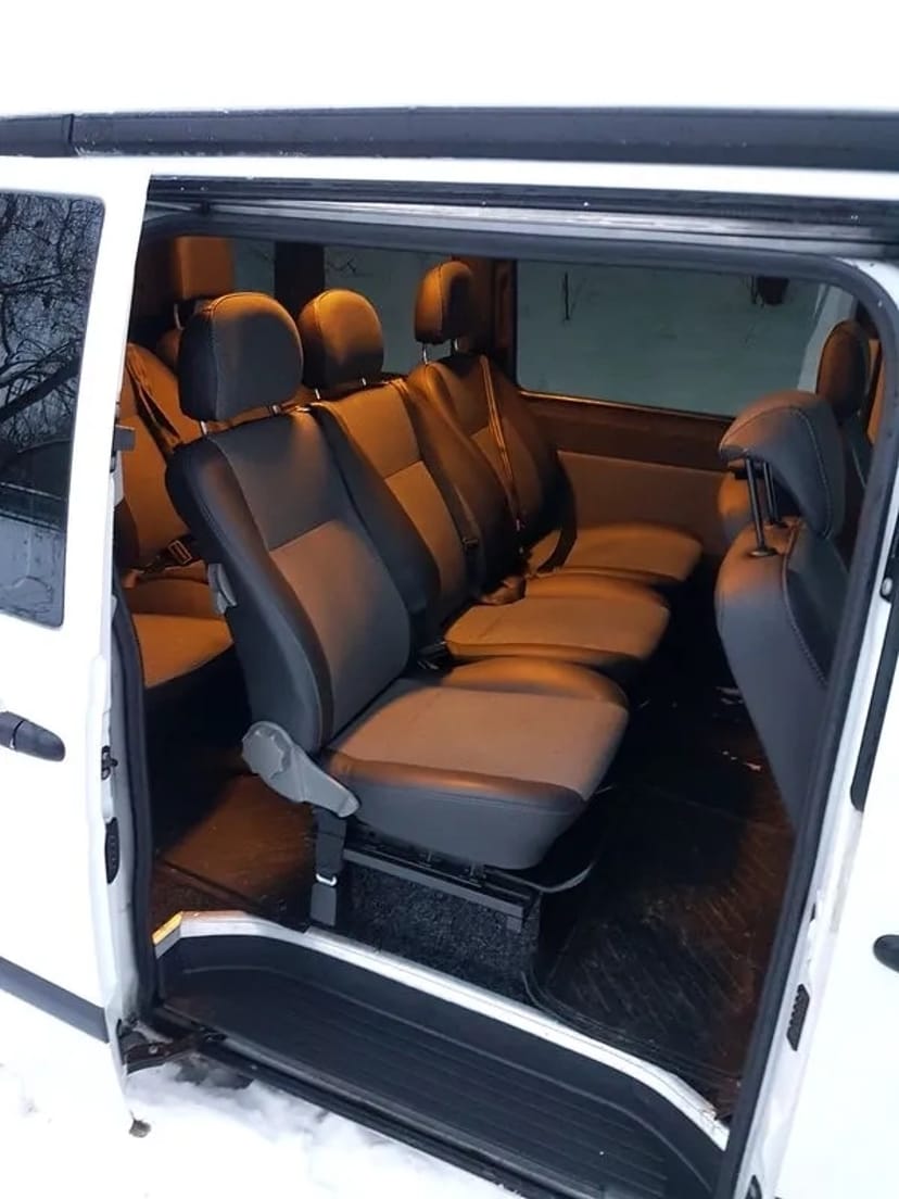 298 Мікроавтобус на весілля трансфер Mercedes Vito білий