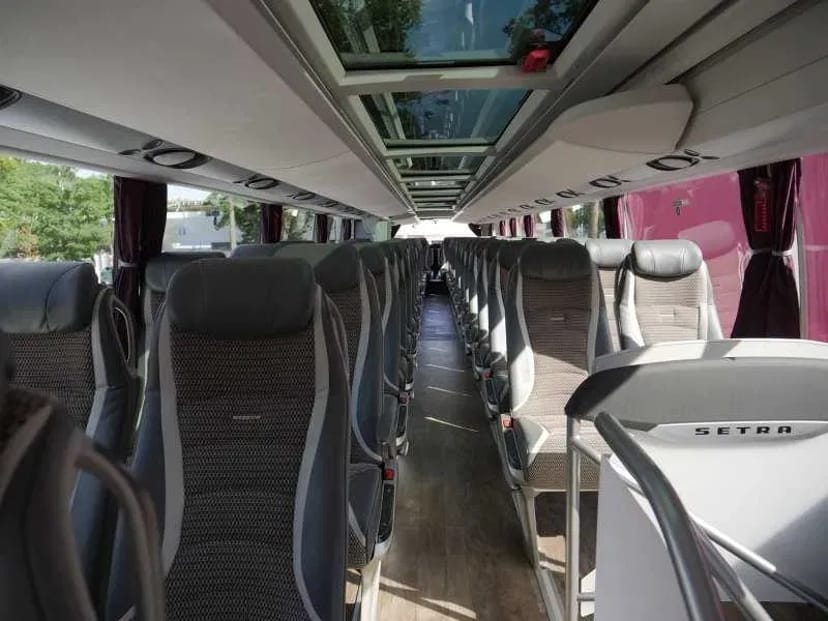 Автобусні пасажирські перевезення до Європи / 8 – 80