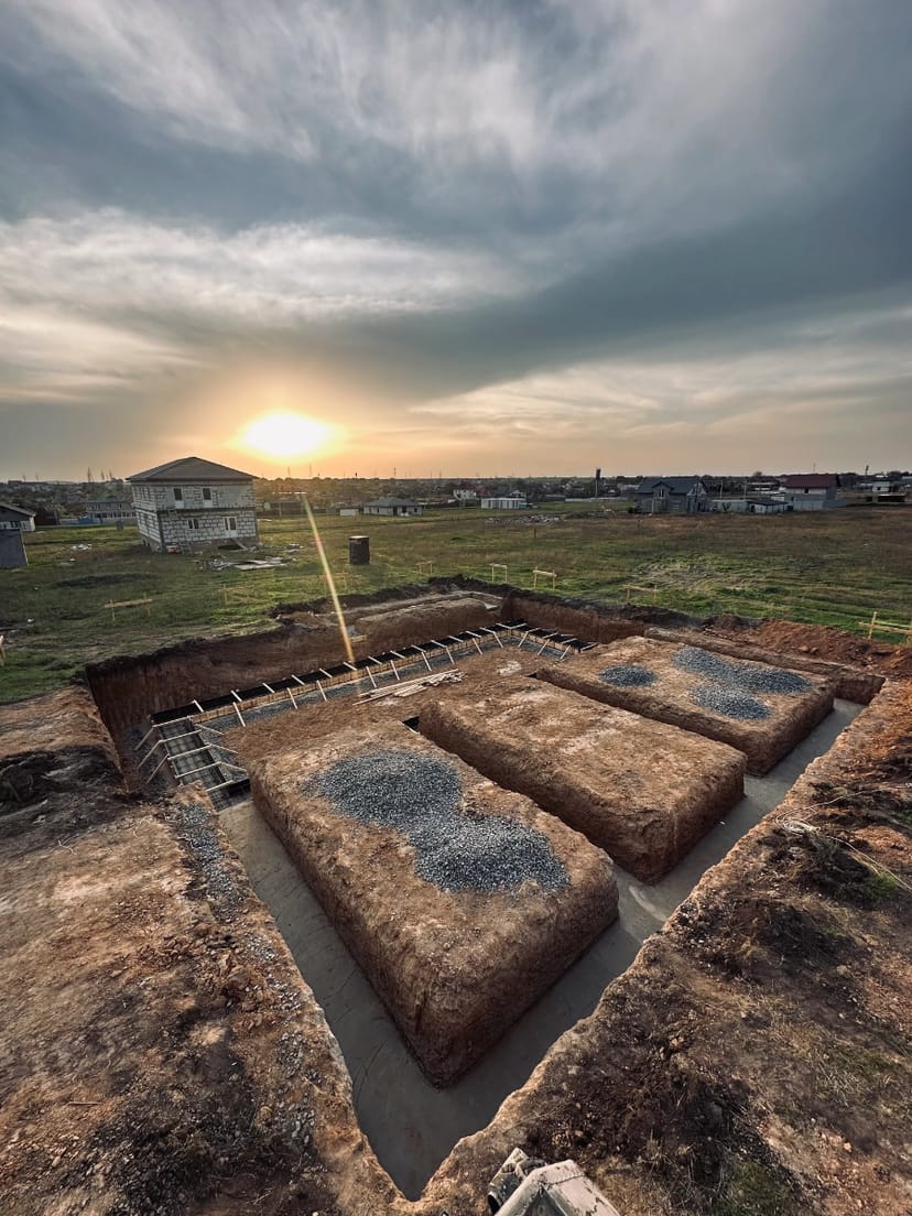 Фундамент + Стены + Крыша + Заборы• Быстро и качественно