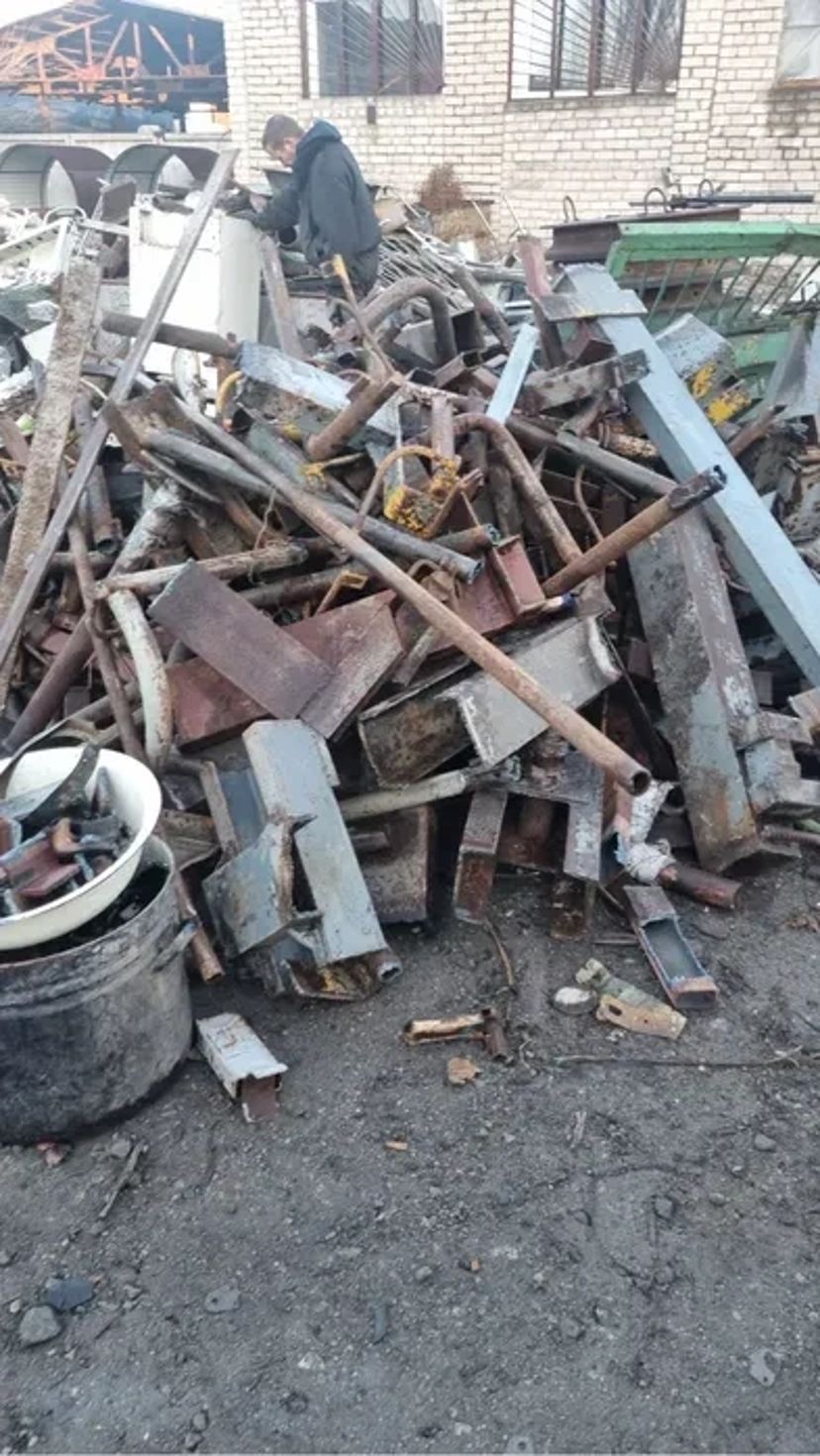 Послуги вивозу металу. Дорого, Вивіз металу з дому.