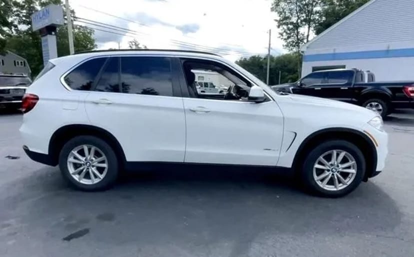 264 Позашляховик на весілля BMW X5 білий з водієм