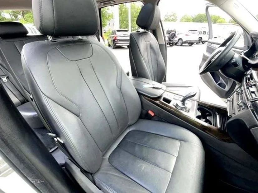 264 Позашляховик на весілля BMW X5 білий з водієм