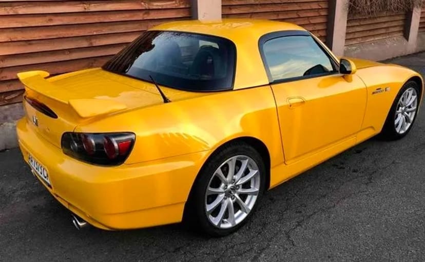 140 Honda S2000 жовтий кабріолет з водієм на зйомки весілля