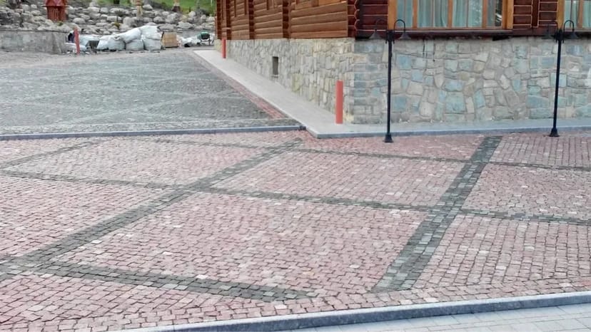 Професійна укладка гранітноії бруківки. Всі види оздоблення гранітом