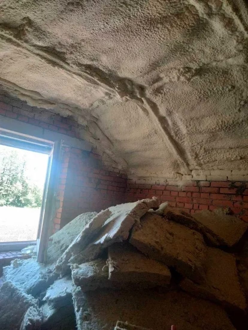 Утеплення піною (ППУ) дахів, стін, підлог – гарантія!