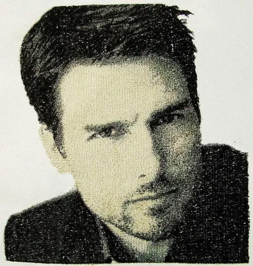 Комп'ютерна (машинна) вишивка: крій, шеврони, аплікації