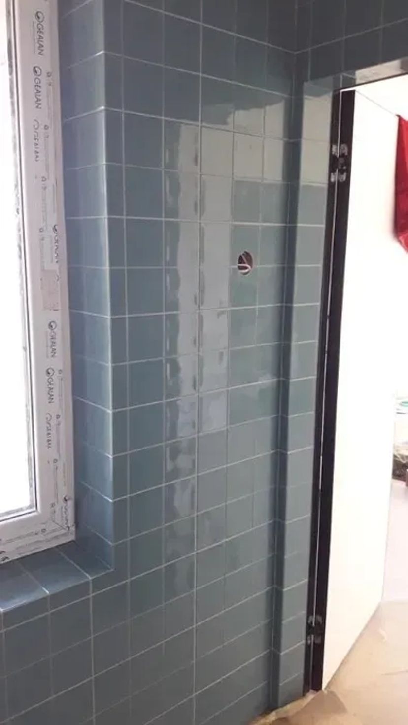 Виконуємо роботи з УКЛАДАННЯ ПЛИТКИ