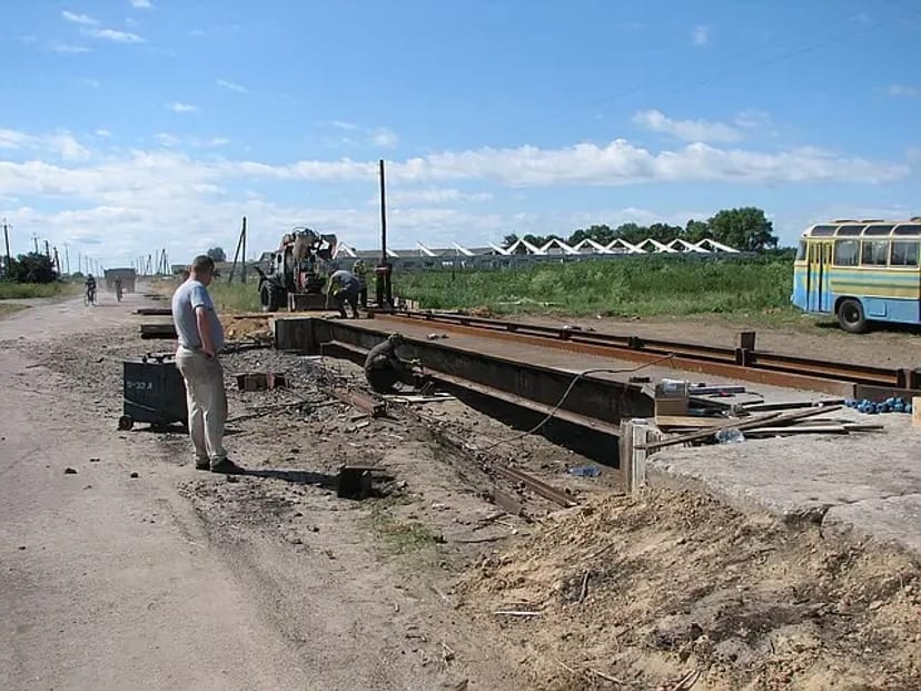 Професійний ремонт автомобільних і вагонних ваг