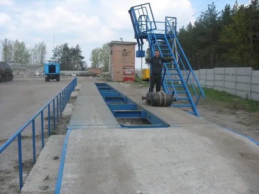 Професійний ремонт автомобільних і вагонних ваг