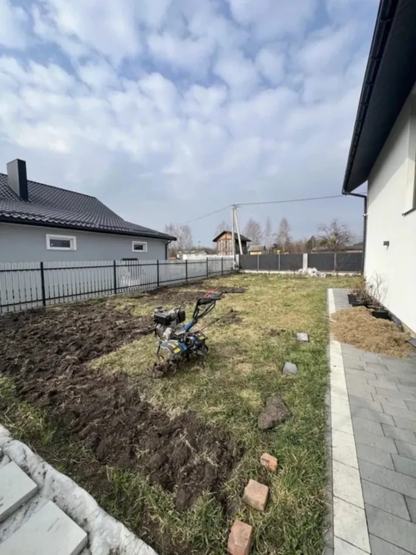Дизельний мотоблок для культивації землі