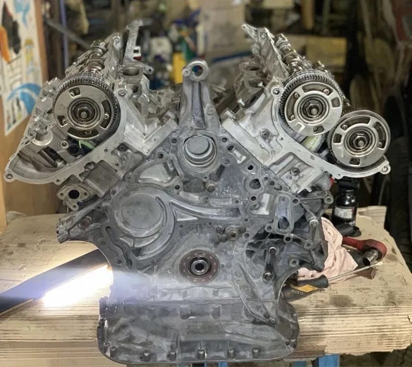 СТО. Діагностика та капремонт двигунів