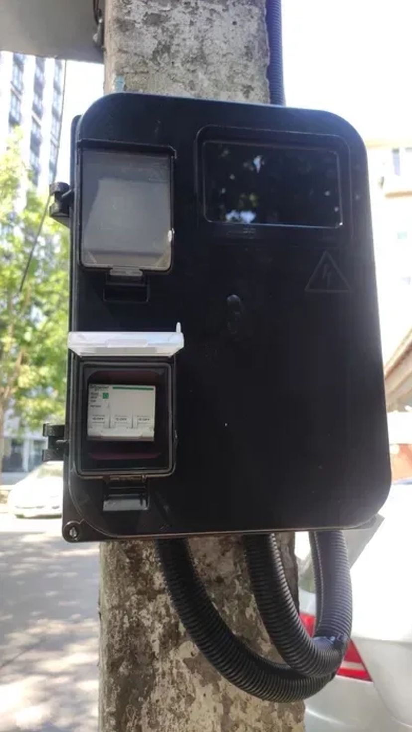 Підключення до Дтек. Виклик електрика. Встановлення лічильника.