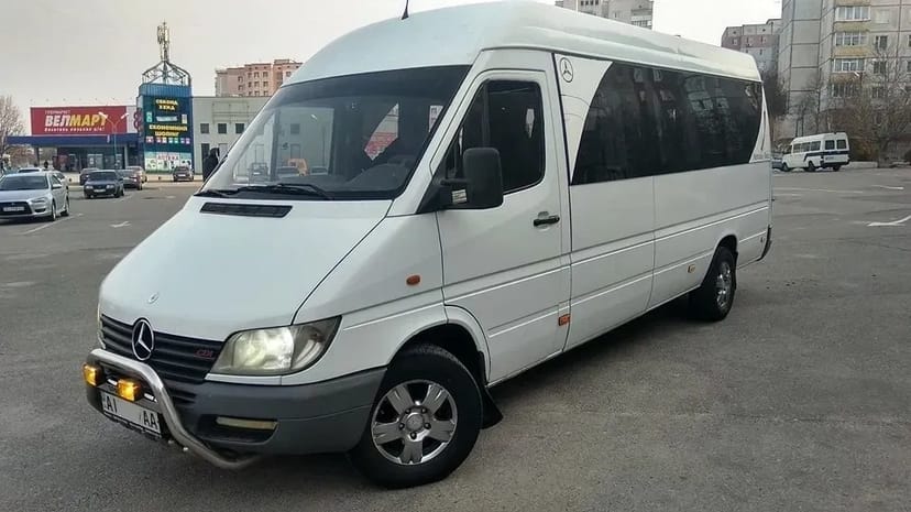 Послуги мікроавтобуса, пасажирські перевезення, розвезення, замовлення автобуса