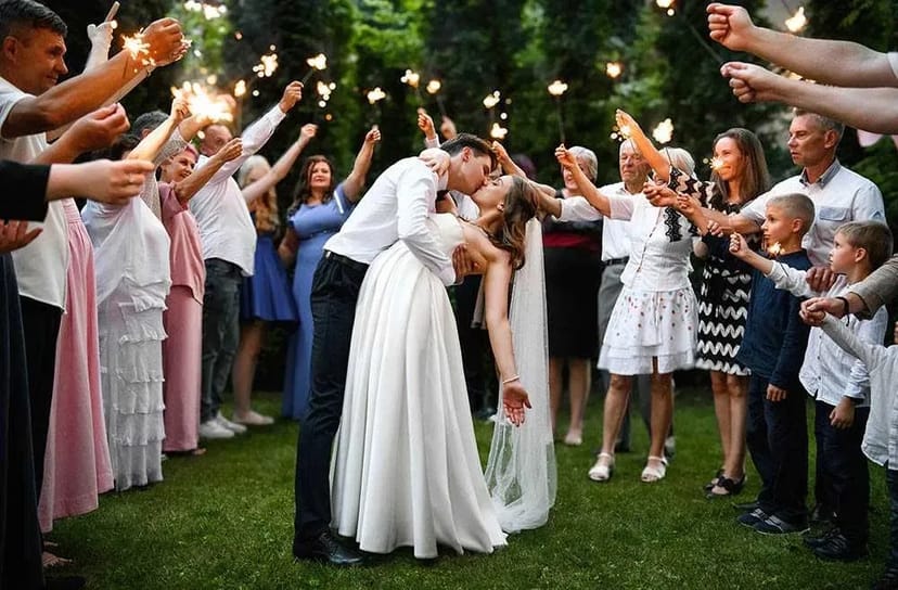 Фотограф на весілля. Весільна фотосесія. Професійно. Якісно