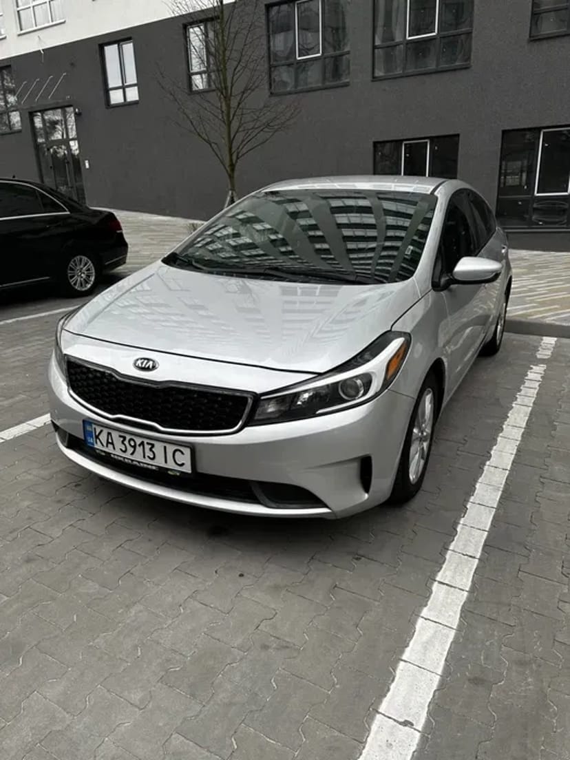 Авто KIA FORTE