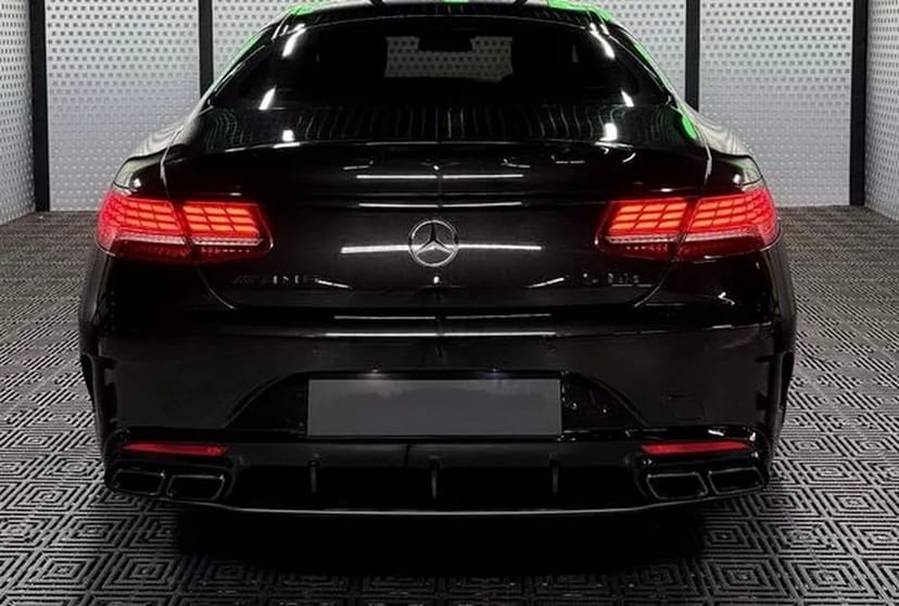 217 Mercedes-Benz S63 Coupe чорний
