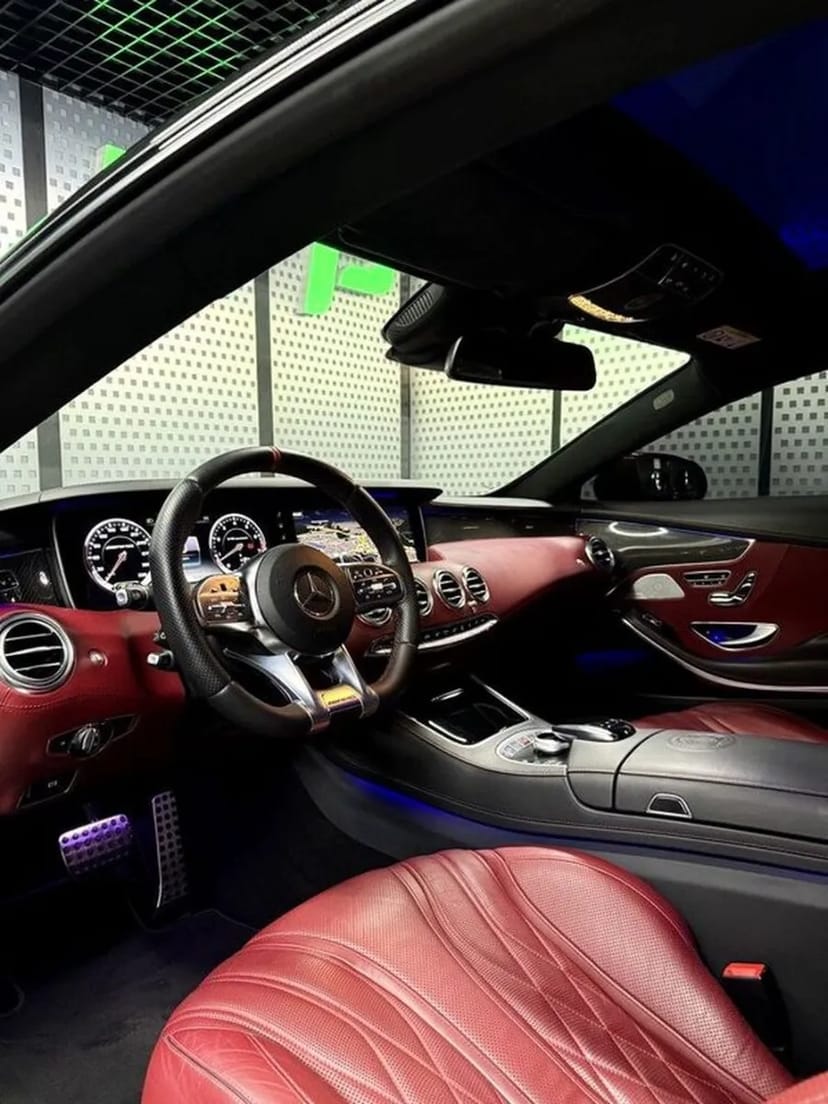 217 Mercedes-Benz S63 Coupe чорний