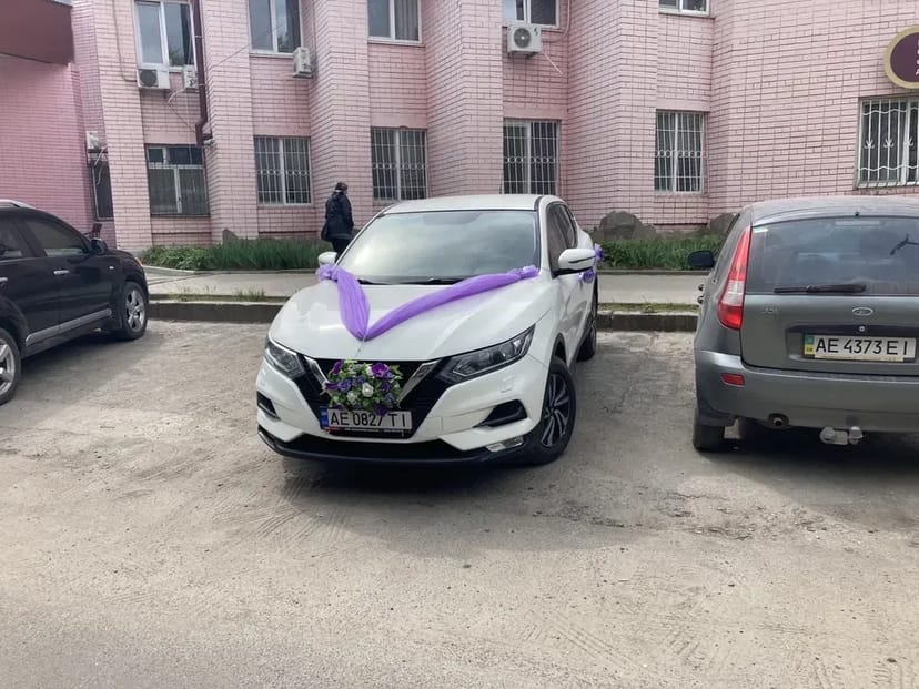 Авто на Весілля та інші заходи.