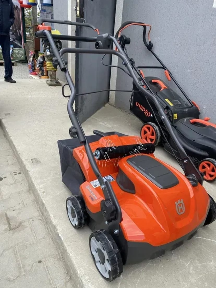 Скарифікатор аератор HUSQVARNA S138C