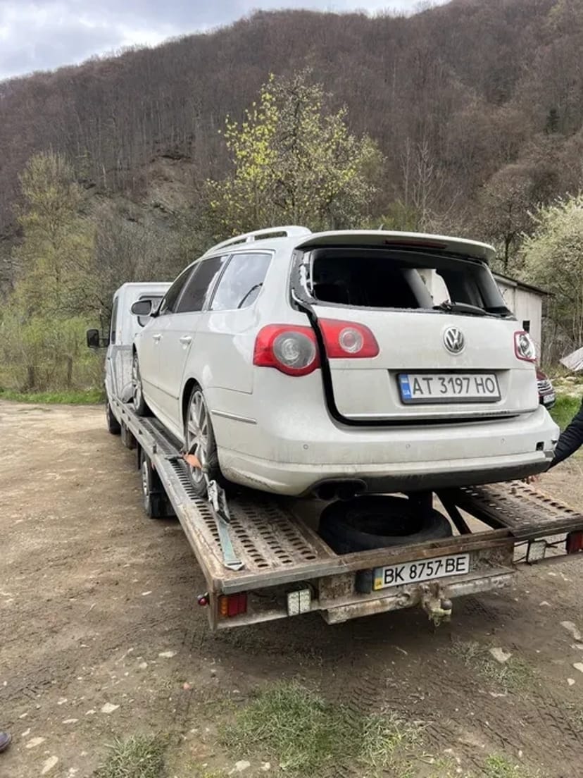 Послуги евакуатора 24/7 м.Коломія . Перевезення по Україні та Європі.