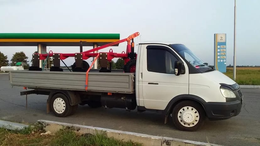 Вантажоперевезення.