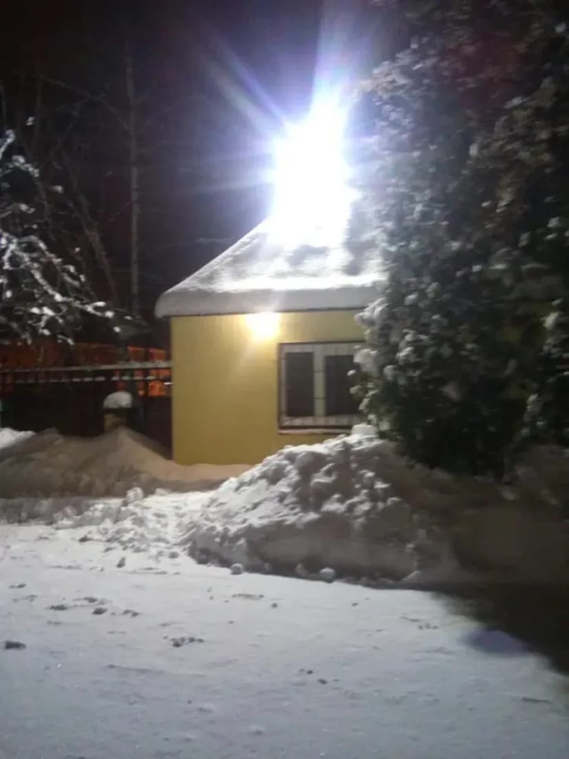 Місце под стоянку в приватному секторі