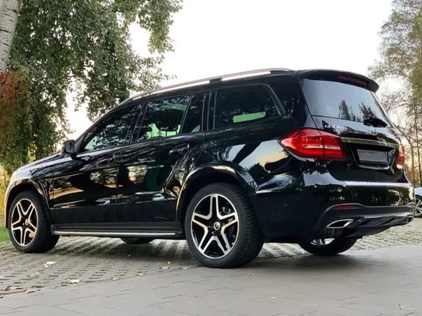 385 Позашляховик на весілля Mercedes GLS 350 з водієм