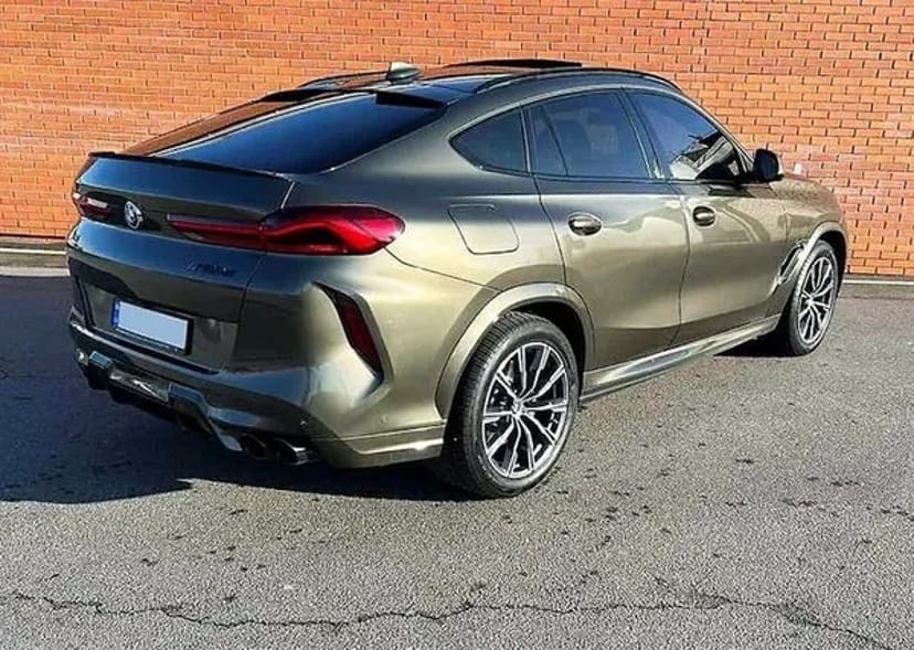 107 Позашляховик BMW X6 M50d