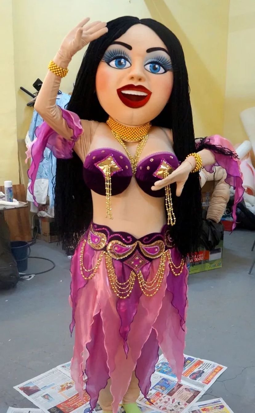 Білий ведмідь Кам'янське ростова лялька стриптиз аніматор панда лабубу