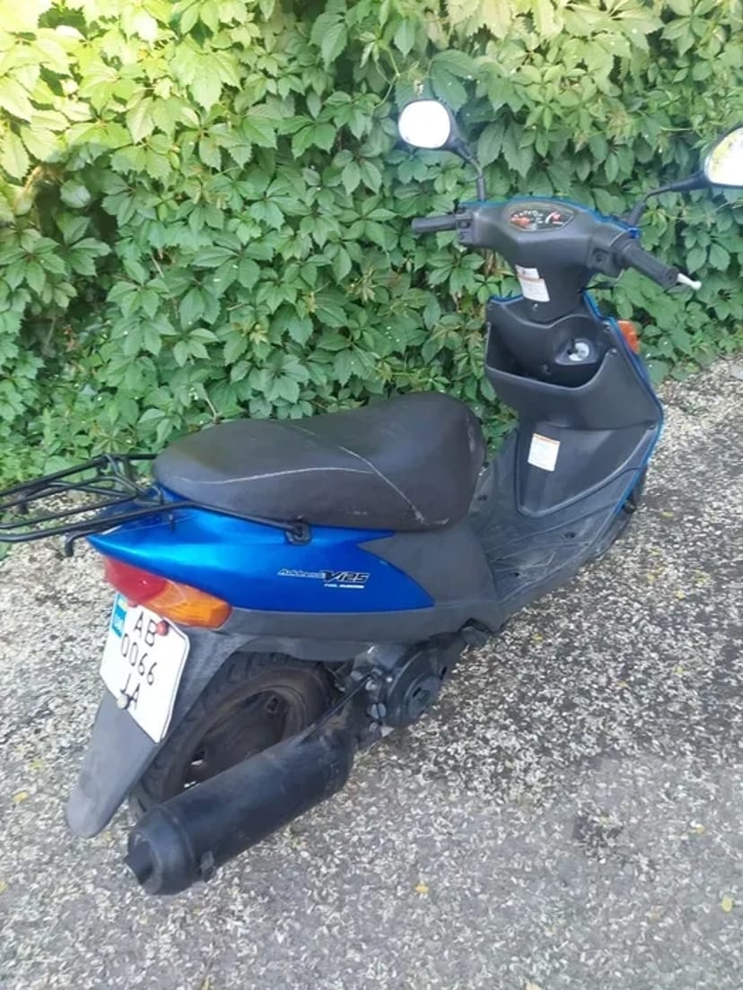 Скутер Adress 125 