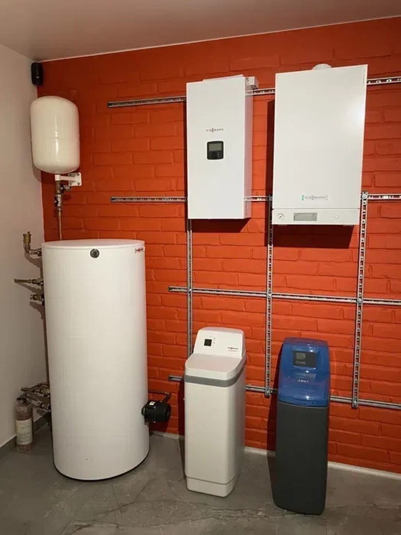 Монтаж теплових насосів, газових котлів Viessmann, септиків