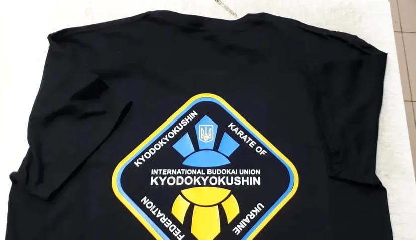 Нанесення логортипу на одяг