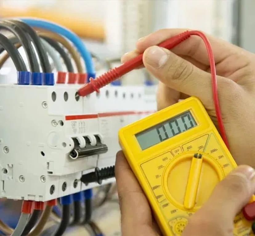 Електромонтажні роботи. Електрик