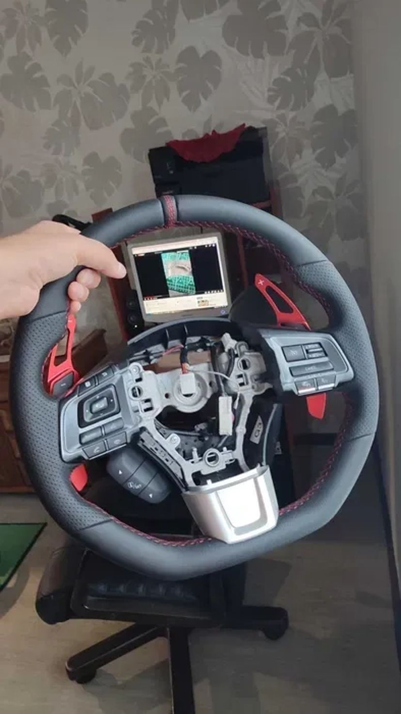 Перетяжка офісних крісел, дрібних меблів, салонів авто