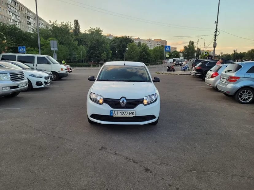 Logan, газ, 3500 тиждень