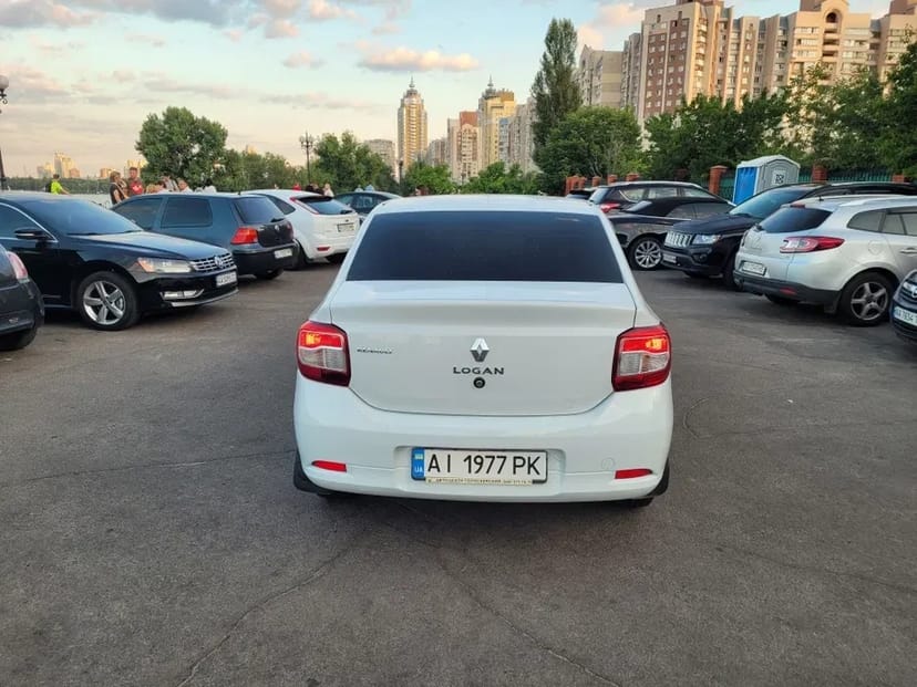 Logan, газ, 3500 тиждень