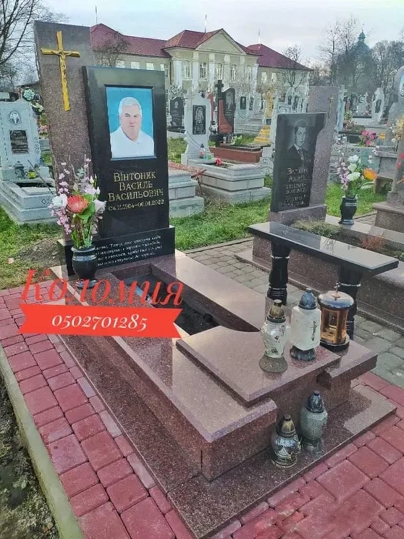 Гранітні пам'ятники від виробника