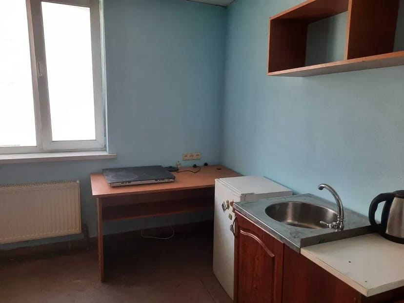 Комфортна окрема кімната в невеликому гуртожитку поруч з Турецьким городком