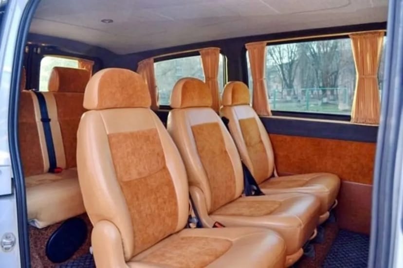 Мікроавтобус Mercedes VITO (8 місць)