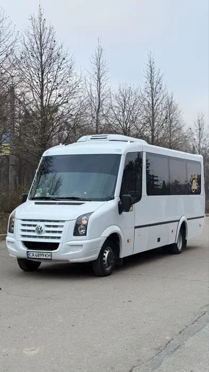 Перевезення пасажирів 8,18,22,37 місць. Замовлення автобуса,трансфер.