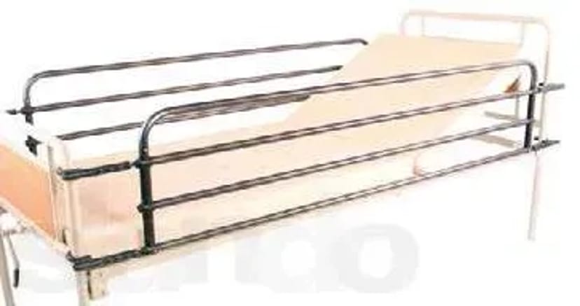 Ліжко медичне