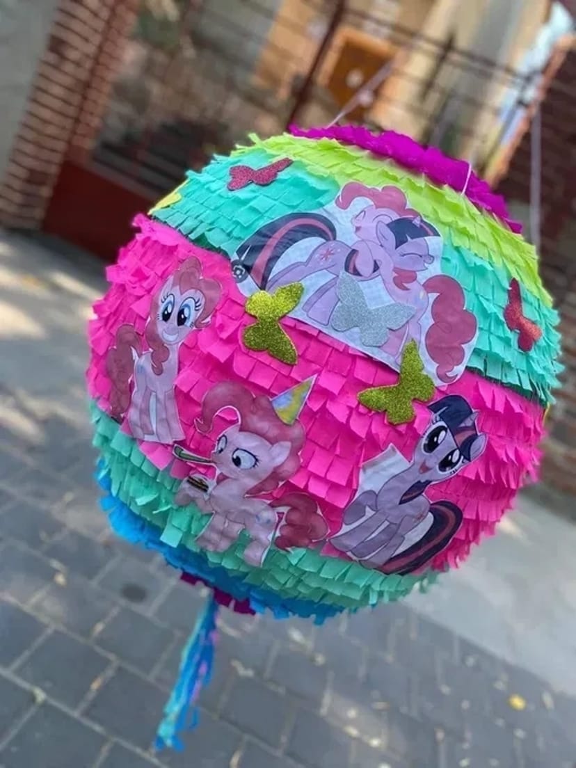 Аніматори Львів, шоу програми, піньяти, наукове шоу