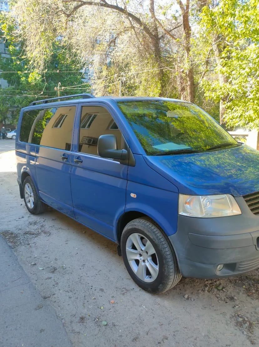 Мікроавтобус на 8 місць з водієм