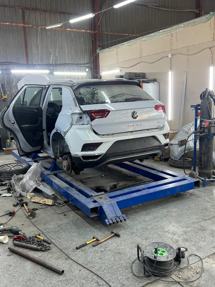 Кузовний ремонт, рихтування авто на стапелі !Фарбування авто