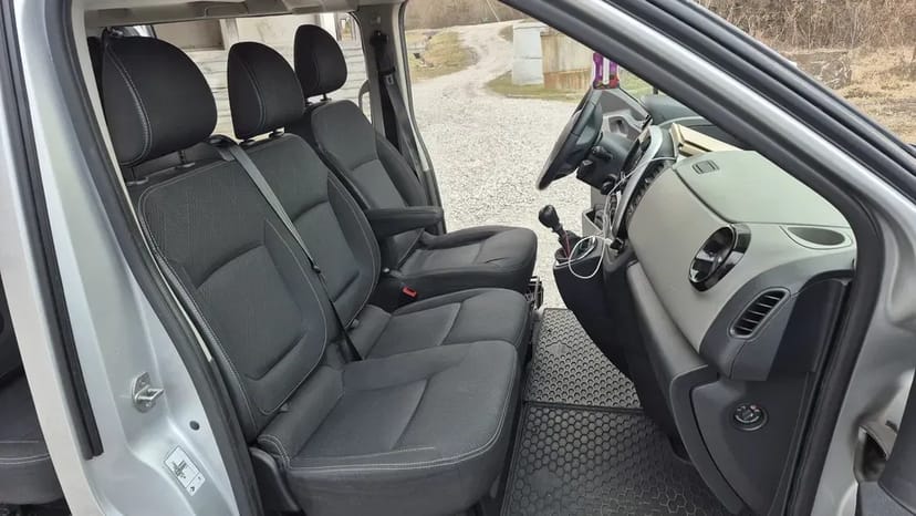 RENAULT Trafic. Універсальний Мікроавтобус. Комфортний та Економічний. 12 000 тиждень