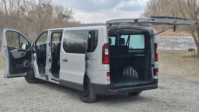 RENAULT Trafic. Універсальний Мікроавтобус. Комфортний та Економічний. 12 000 тиждень