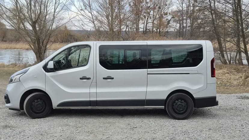 RENAULT Trafic. Універсальний Мікроавтобус. Комфортний та Економічний. 12 000 тиждень