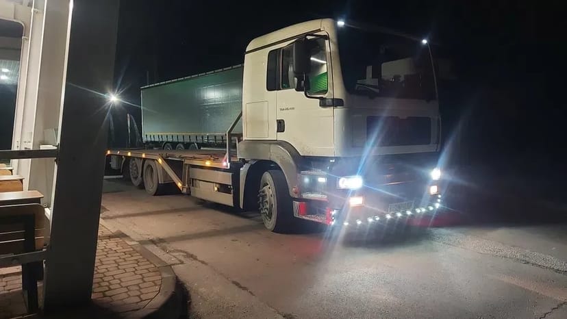 ЄВАКУАТОР-ТРАЛ перевезення спец техніки та с/г техніки вантажних а/м